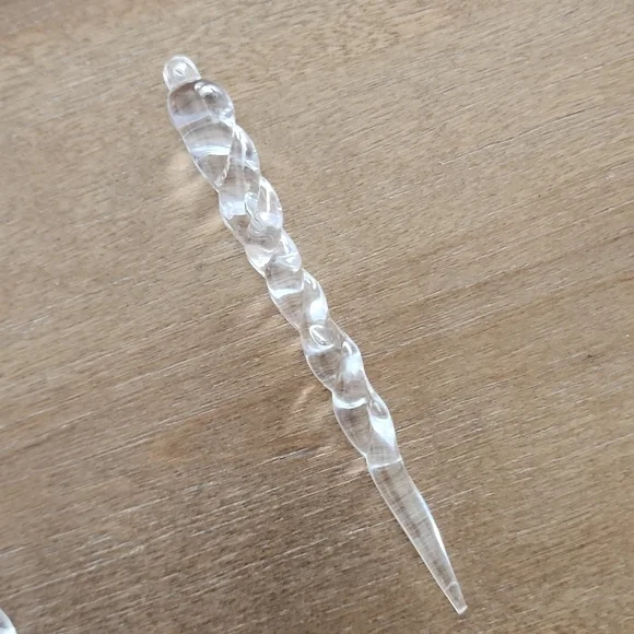 Acrylic Christmas Icicle ornaments Set of 22 pieces - Picture 4 of 5